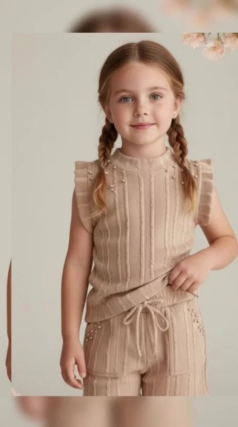 Conjunto Feminino Infantil com Regata e Short com Pérolas  em Tecido Canelado