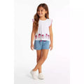 Conjunto Infantil Blusa Meia Malha com Estampa de Morangos e Shorts Moletinho